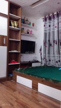 Bán căn hộ chung cư Vũ Tông Phan, Thanh Xuân, 52m2, 2 PN, 1 wc, giá 1,05 tỷ, đã có sổ đỏ