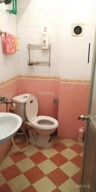 Bán nhà Thịnh Liệt, Hoàng Mai, 30m2, 4T, lô góc, ô tô, 2.35 tỷ