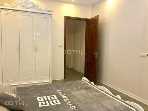 Bán nhà 2 mặt ngõ, phố Tôn Đức Thắng, về ở ngay 40m2 * 5 tầng, giá 2,95 tỷ