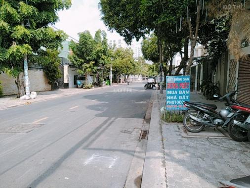 Bán nhà khu dân cư Kim Sơn - đường 8m thông ra Lê Văn Lương, Quận 7