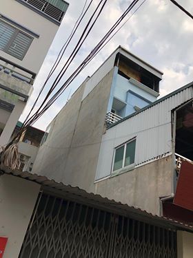 Cần bán nhà gấp tại Ngọc Thụy, Long Biên, HN