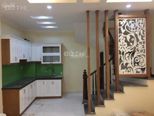 Bán nhà ngõ phố 8/3, 5 tầng mới đẹp, ô tô cách 20m, LH 0936093858, chính chủ