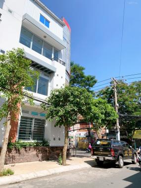 Bán góc 2 MTKD Vườn Lài, Q. Tân Phú, DT 8x20m, 3 lầu, vị trí đẹp, khu kinh doanh sầm uất. Giá 33 tỷ