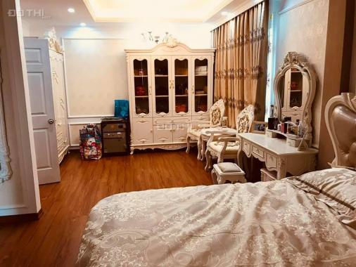 Cần bán căn hộ 3 phòng ngủ 89,57m2, nội thất hoàng gia (như ảnh) tại Thông Tấn Xã, Đại Kim