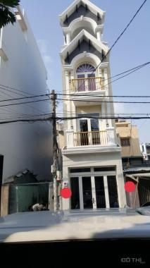 Bán nhà mặt tiền Lê Quốc Trinh, 3.5x18.5m, đúc 3 lầu, giá: 11 tỷ