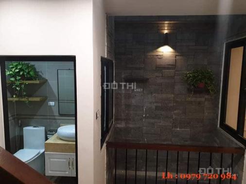 Siêu phẩm Linh Lang, 45m2, 5 tầng đẹp mới - Nội thất nhập khẩu, giá 5.6 tỷ