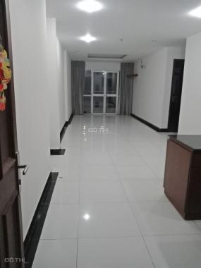 Cho thuê tiếp căn hộ Giai Việt Block A1.2 DT 82m2, 2 phòng ngủ, 2wc nhà trống 9 tr/th