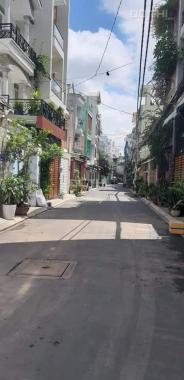 Nhà chính chủ đường nhựa 7m 1 sẹc khu vip Tân Sơn Nhì, DT 4x16m, cấp 4, giá 5.6 tỷ TL