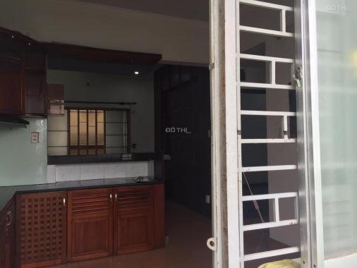 Cần bán chung cư 5 tầng khu An Phú, An Khánh, 68m2, 2PN, đã có sổ hồng, giá 2.35 tỷ. LH: 0906889776