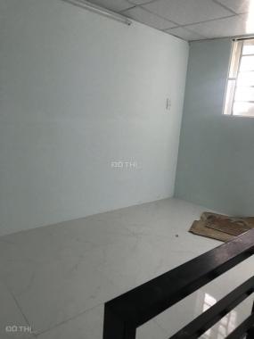 Bán nhà lầu giá rẻ hẻm 710, Huỳnh Tấn Phát - P. Tân Phú -Q7