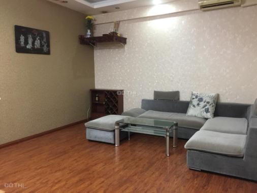 Cho thuê căn hộ chung cư N02 Trần Đăng Ninh, 82m2, chia 2 phòng ngủ đồ cơ bản đẹp