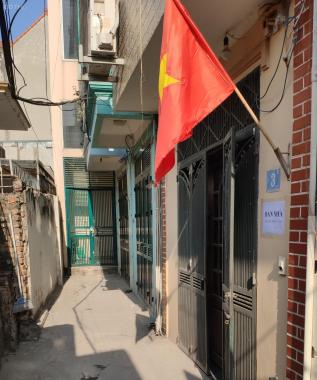 Cần bán gấp nhà trong ngõ 64 phố Đông Thiên, Hoàng Mai