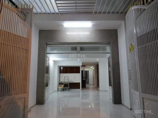 Bán nhà mặt tiền Nguyễn Thượng Hiền, P. 5, Q. Bình Thạnh. DT 5mx17m, 3 tầng, 5 PN, giá chỉ 14.8 tỷ