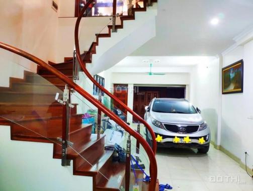 Cần bán nhanh căn phân lô 5 tầng, 50m2, ô tô đỗ vào nhà tại ngõ 19 Nguyễn Trãi - Ngã Tư Sở