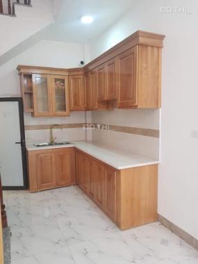 Bán nhà sổ đỏ chính chủ Tam Trinh, 33m2 x 4 tầng, giá 2,75 tỷ, Hoàng Mai, Hà Nội