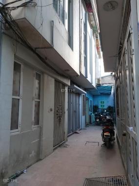Siêu rẻ nhà quận Ba Đình, cách đường Văn Cao 30m, chưa đến 100tr/m2
