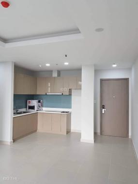 Bán lỗ CH dự án LuxGarden, Quận 7, 2PN, 2 WC, 65m2, giá 1.9 tỷ, liên hệ 0915501352