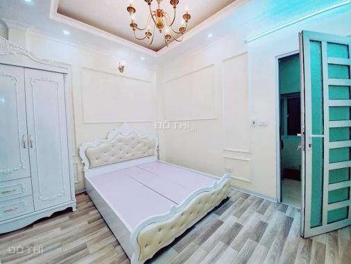 Nhà Hạ Đình, Thanh Xuân 32m2 x 5 tầng, giá 2 tỷ 2 LH: 0979.149.919