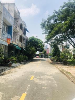 Sang 3 lô đất đường Số 7 KDC Tên Lửa, Bình Tân, ngay chợ Bà Hom, 60m2, giá 1.8tỷ/nền, SHR