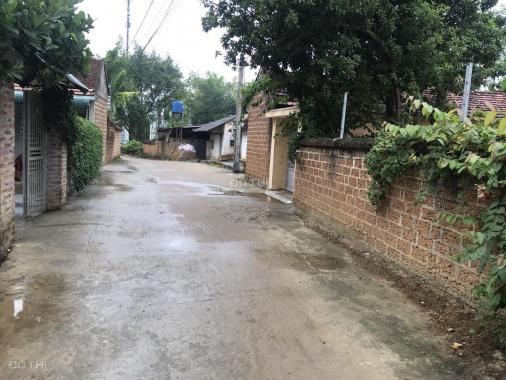 Bán nhà đất 205m2 mặt tiền 9,8m gần UBND xã Bình Yên