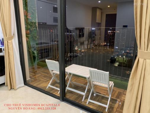 Cho thuê CHCC tại dự án Vinhomes D'Capitale, Cầu Giấy, Hà Nội diện tích 38m2, giá 14 tr/m2