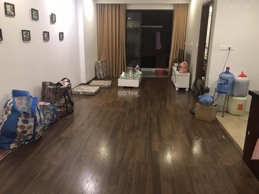 Cho thuê căn hộ cc Five Star số 2 Kim Giang - Thanh Xuân, 78m2, 2 pn, đồ cơ bản, giá 8.5 tr/th