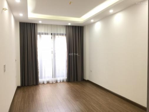 Nhà đẹp, mua luôn, kẻo tết, Liên Cơ, Hàm Nghi, 40m2*6T, ôtô đỗ cửa, kinh doanh tốt. Giá 4,75 tỷ