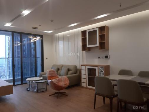 Chuyển cư cần bán căn hộ chung cư cao cấp M2 Vinhomes Metropolis, Liễu Giai, Đủ đồ, 2PN, 80m2