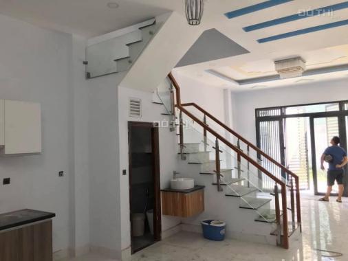 Bán nhà Tân Bình, Đất Thánh, 3 tầng, 50m2 chỉ 4.3 tỷ (TL) 0903625551