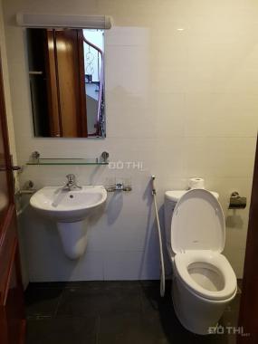 Bán nhà Linh Lang - Ô tô tránh - DT 40m2 * 6 tầng. Mặt tiền 4m, giá 10,5 tỷ