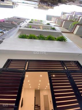 Bán nhà Nguyễn Chí Thanh 6 tầng thang máy 41m2, mặt tiền 4.2m, giá 6.6 tỷ