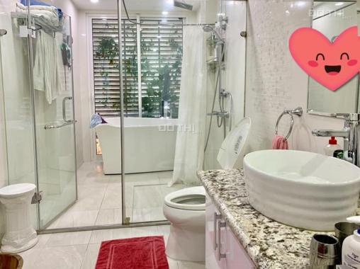 Kinh doanh, gara, gần hồ, nhà phố Hoàng Cầu, Đống Đa, 59m2 x 4 tầng