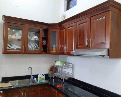 Bán nhà phố Minh Khai, DT 60m2, MT 6.6m, 2 thoáng mới đẹp, ở luôn. Giá 3.65 tỷ