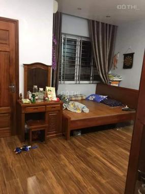 Bán nhà Vũ Trọng Khánh, 40m2, 5.1 tỷ, ĐT: 0943965679