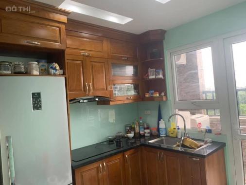 Bán căn chung cư 75m2 gồm 3 PN, có nội thất, tòa CT4 DN3 Bắc Linh Đàm, giá 1,35 tỷ. LH 0963289215