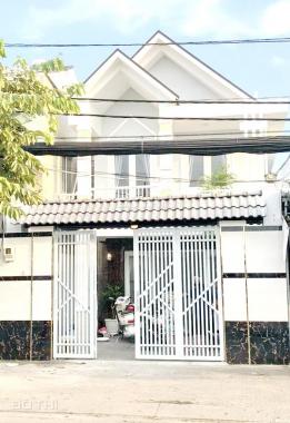 Cho thuê nhà 1 lầu mặt tiền đường Trần Xuân Soạn, Quận 7