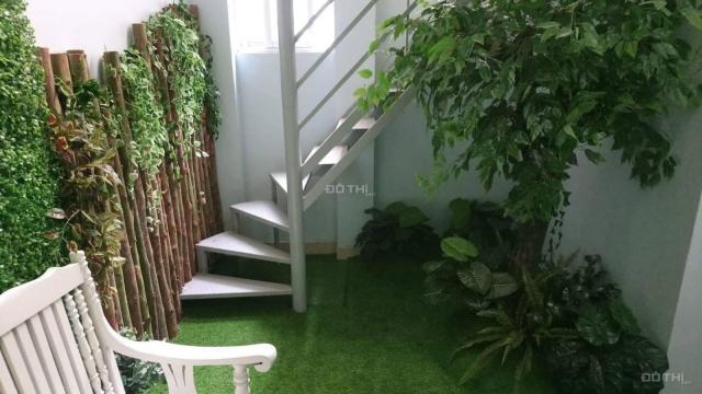 Bán nhà đẹp nhất phố Ngọc Lâm 37m2, giá hạt rẻ cho vợ chồng trẻ