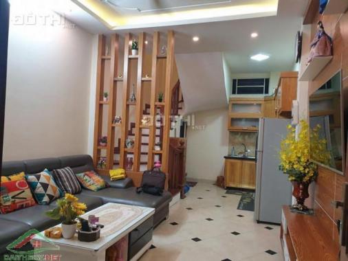 Sốc, nhà Văn Cao, Ba Đình 28m2, 4T, mt 3,5m, 2,7 tỷ