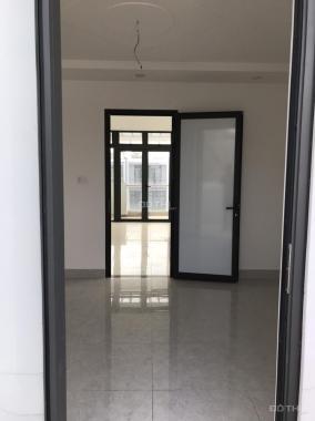 Nhà nguyên căn Vạn Phúc Thủ Đức, vừa ở vừa làm văn phòng, 5x22m, view đẹp đường rộng, chỉ 25 tr/th