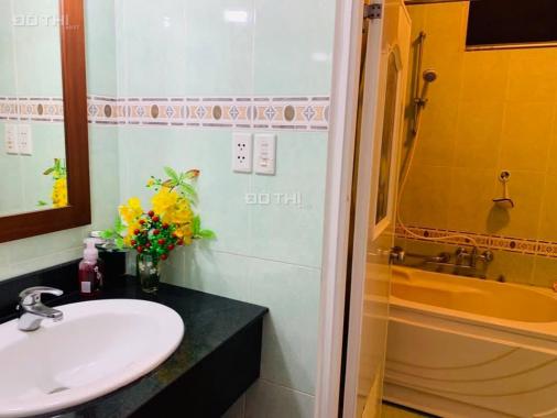 Cho thuê căn hộ Mỹ Vinh, 250 Nguyễn Thị Minh Khai, Phường 6, Quận 3, diện tích 80m2