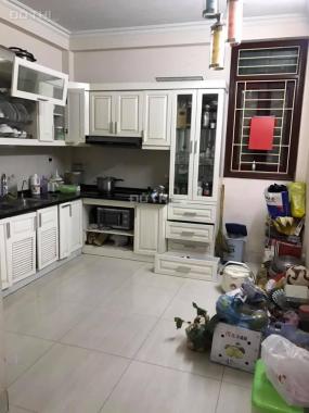 Bán nhà ngõ 81 Hòa Bình 7, Minh Khai, Hai Bà Trưng, 3 gác đỗ cửa, 40m2, giá 4.4 tỷ, LH 0942623523