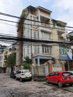 Cho thuê nhà ngõ ô tô tại Nguyễn Chí Thanh, Đống Đa. DT: 75 m2 * 5 tầng, lô góc 2 mặt tiền