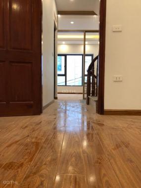 Bán nhà Tựu Liệt, Thanh Trì (45m2 x 5T), 2 thoáng, ô tô cách 10m, ngõ rộng, 2.55 tỷ. LH: 0964238296