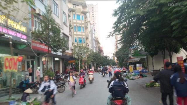 Bán nhà mặt phố Nguyễn Viết Xuân chuyên kinh doanh buôn bán