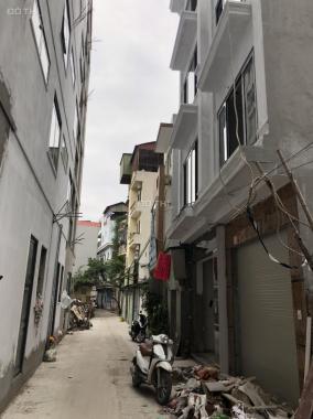 Bán nhà biệt thự, liền kề tại Đường Thanh Liệt, Xã Thanh Liệt, Thanh Trì, Hà Nội, diện tích 45m2