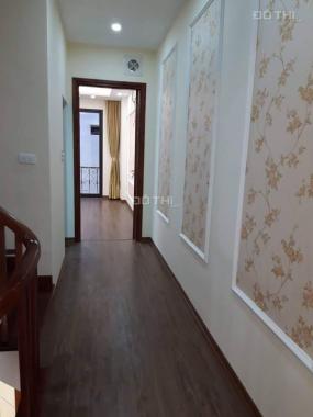 Bán nhà Dương Văn Bé, giá rẻ, 52m2x5T, giá 3.3 tỷ