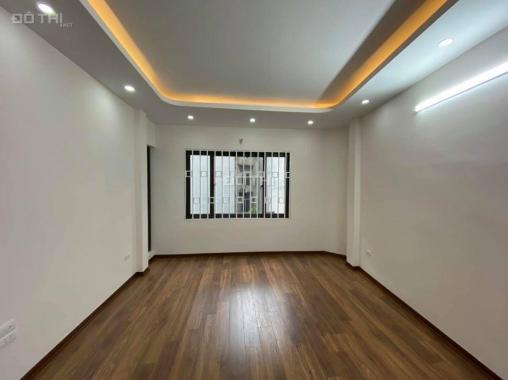 Nhà siêu đẹp. Bán nhà Giáp Bát, 55m2*5 tầng, cách mặt phố 10m, 4.9 tỷ