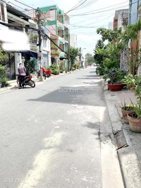 Bán nhà 2 lầu mặt tiền đường nội bộ 9m Nguyễn Thị Thập Quận 7. LH: 0906.321.577