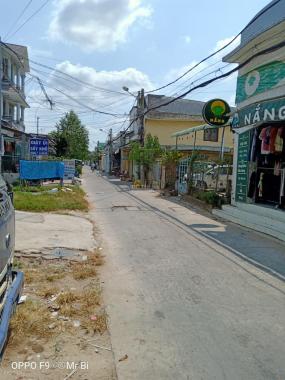 Bán nền tặng nhà cũ mặt tiền hẻm 38, đường 3/2, P. Hưng Lợi, Q. Ninh Kiều, TPCT