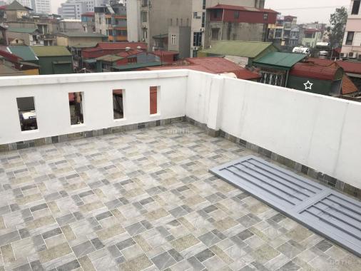 Tôi cần bán nhanh nhà Kim Ngưu, HBT, 5T 40m2, gara ô tô, 5.9 tỷ